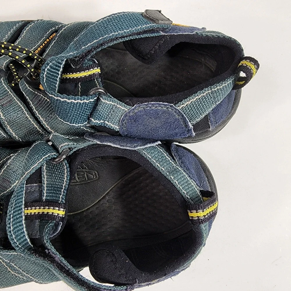KEEN Newport H2 Outdoor Hiking Sandal Boys Size 4 1006557 Blue Gray Yellow